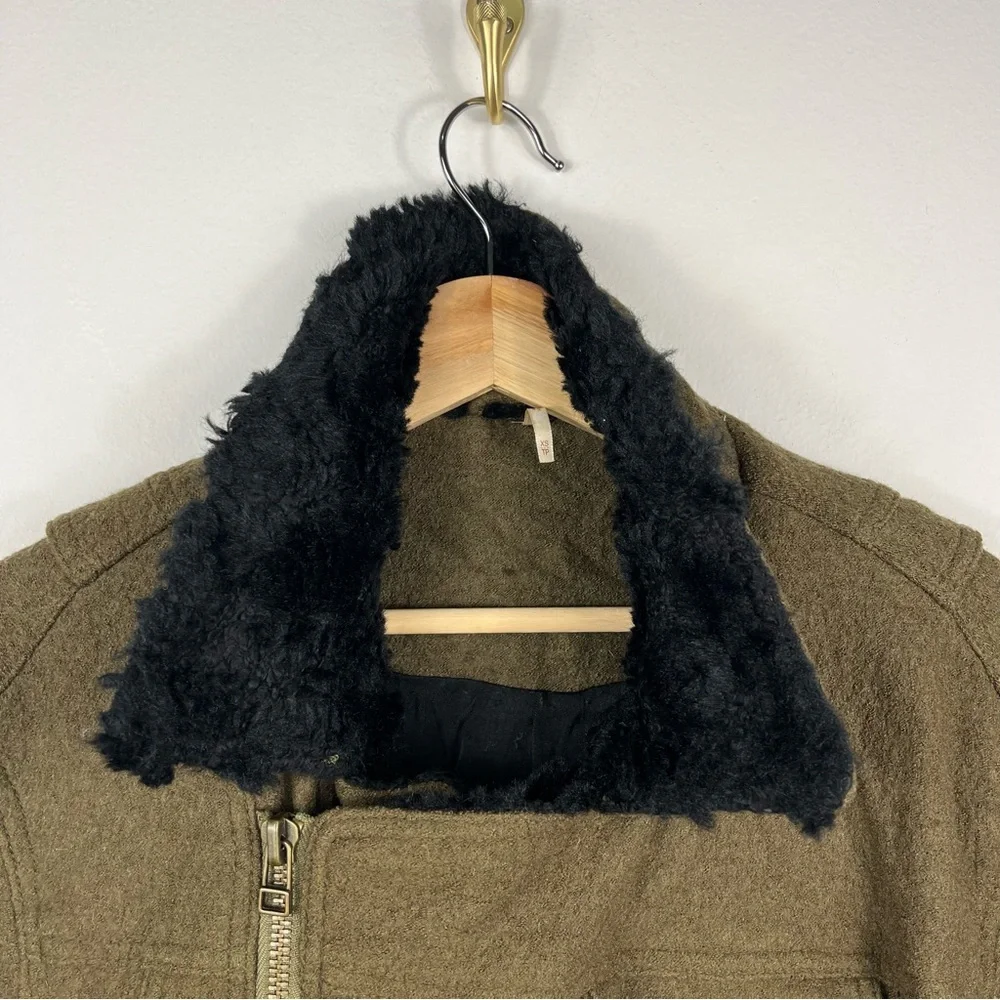 Free People Olive Green Oversized Wool Blend Moto‎ Faux Fur Jacket Size XS